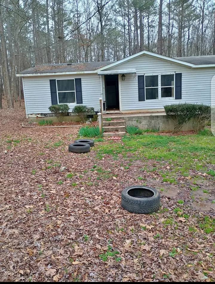 4 Beds 2 Baths - House. Thomaston, GA