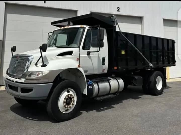 Available now 2016 International 4300 in Atlanta, GA